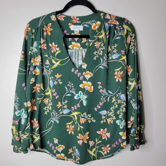 Velvet by Graham & Spencer Blouse - Picture 3 of 11